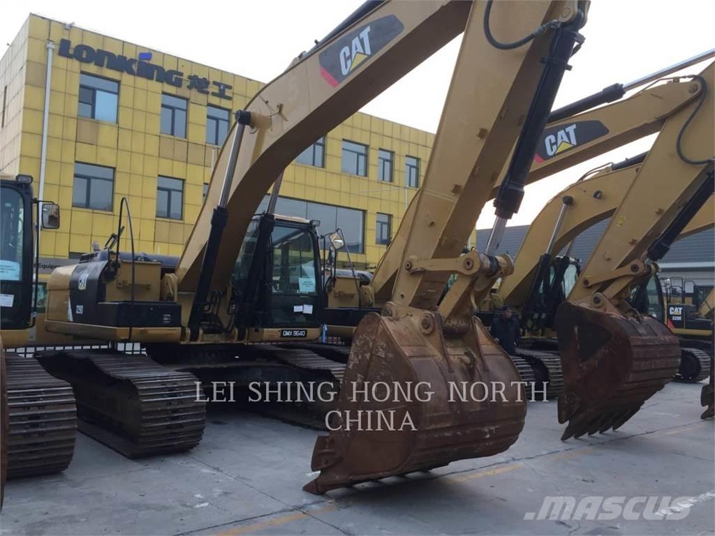 CAT 329DL حفارات زحافة