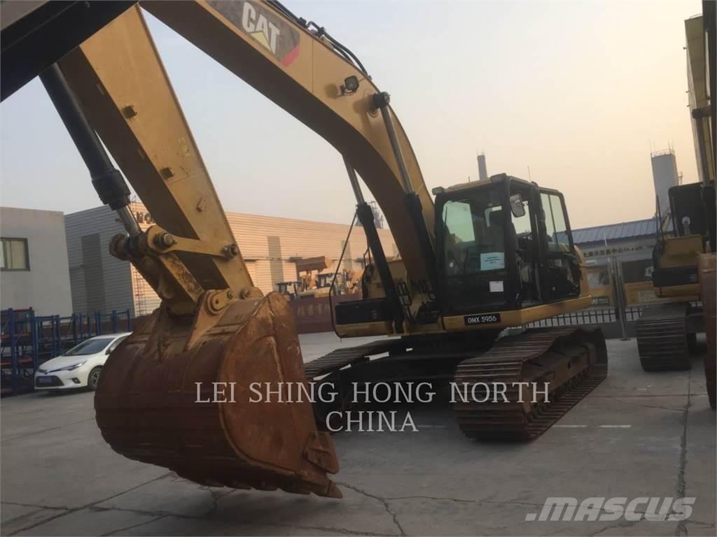 CAT 329DL حفارات زحافة
