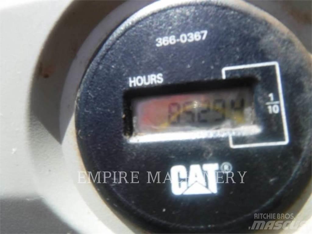 CAT 329EL حفارات زحافة