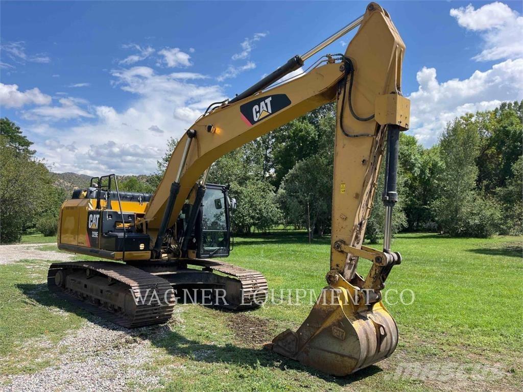 CAT 329EL حفارات زحافة