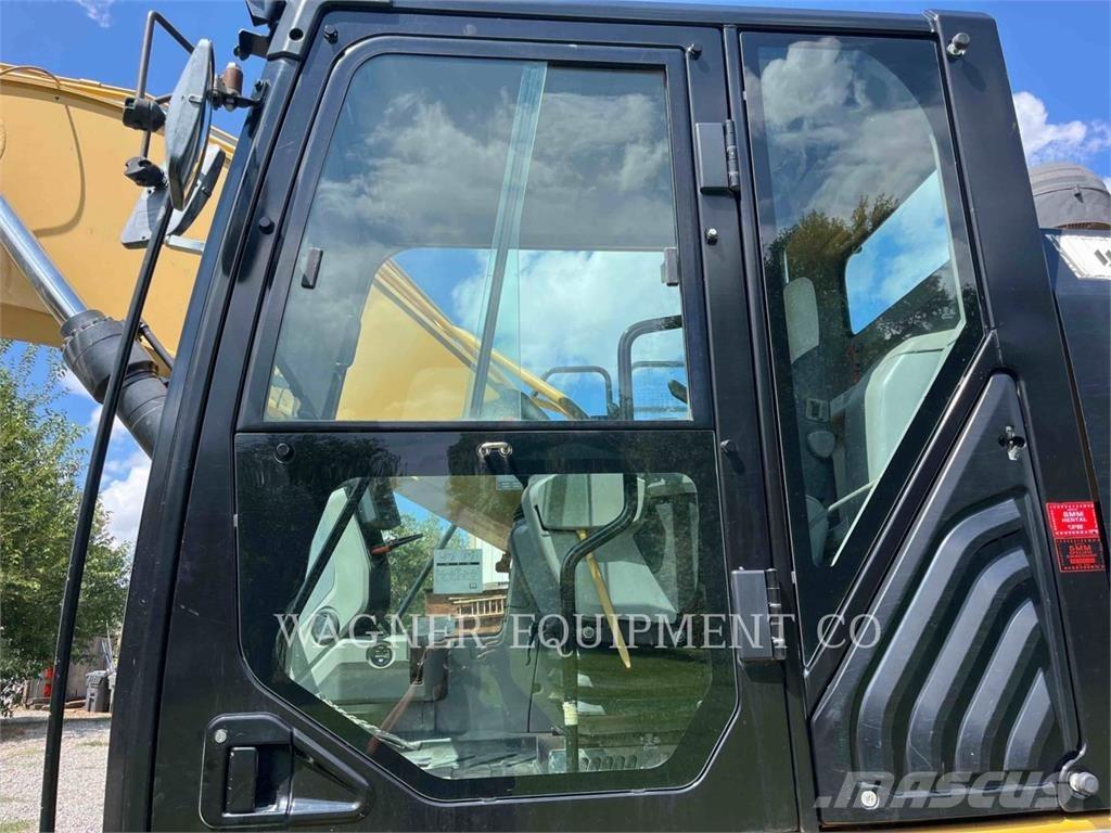 CAT 329EL حفارات زحافة