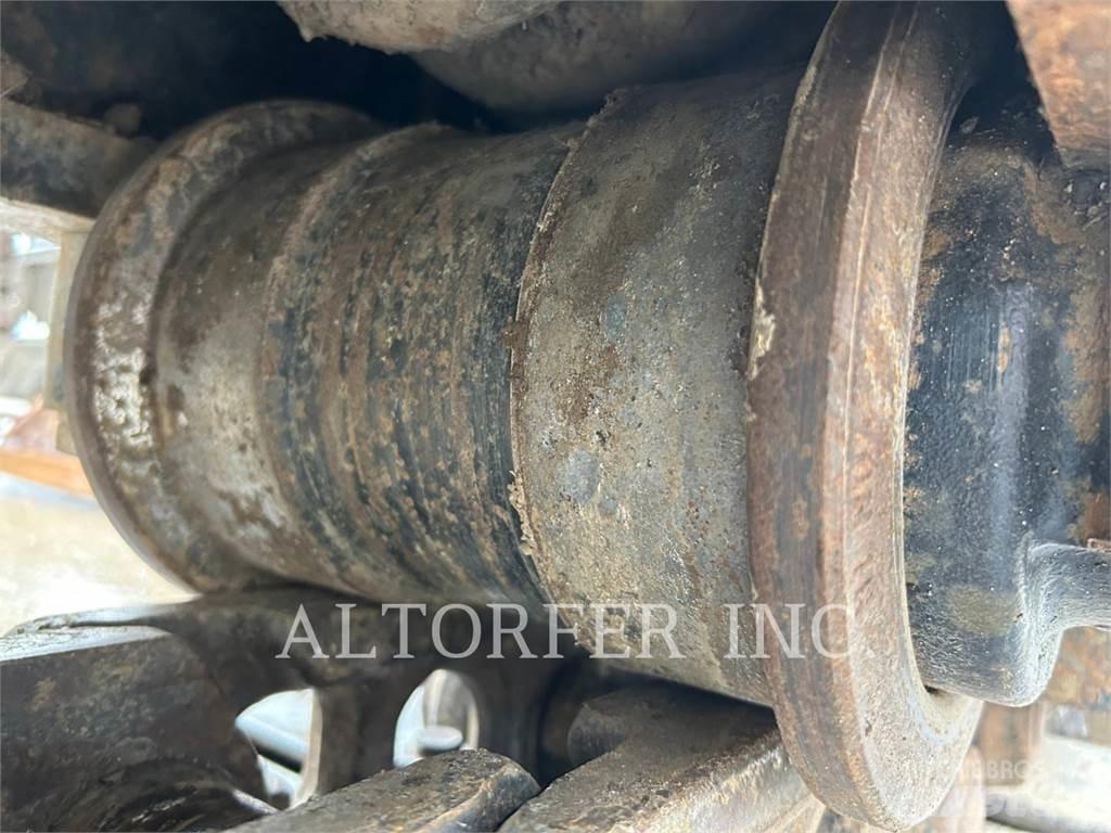 CAT 329EL LR حفارات زحافة
