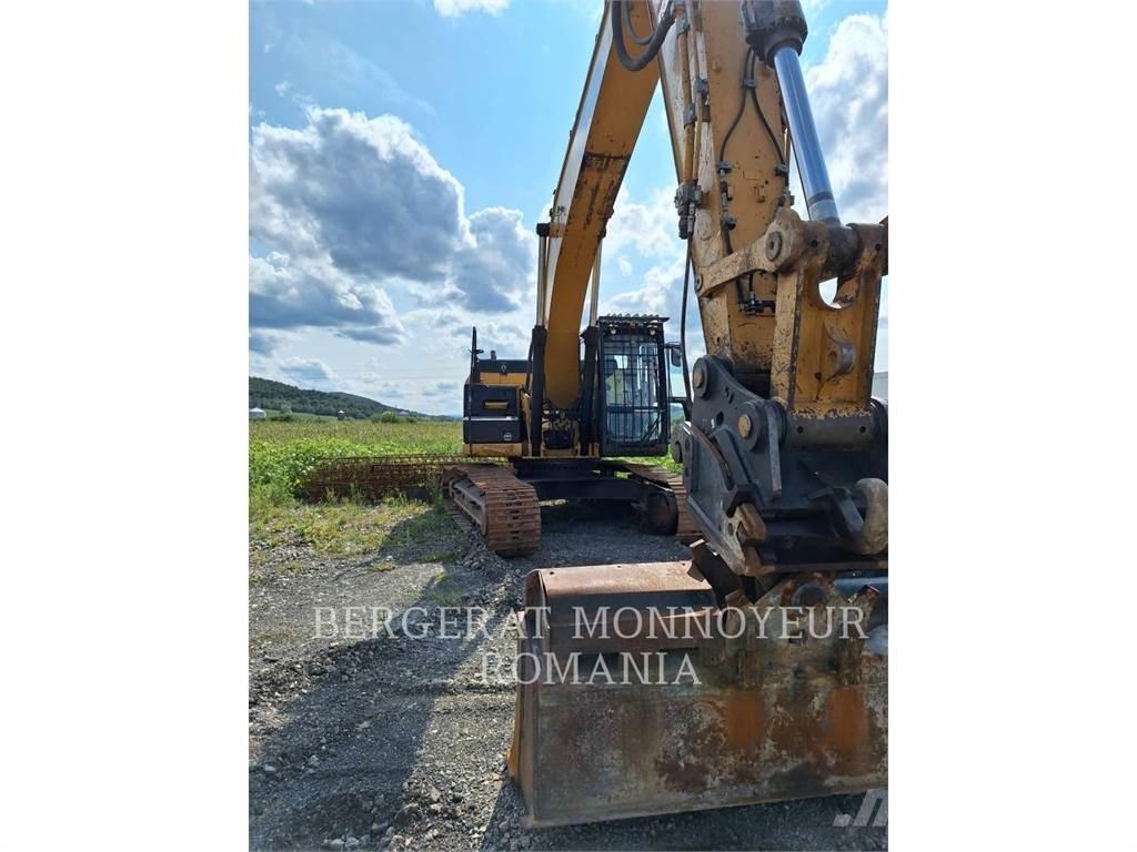 CAT 329ELN حفارات زحافة