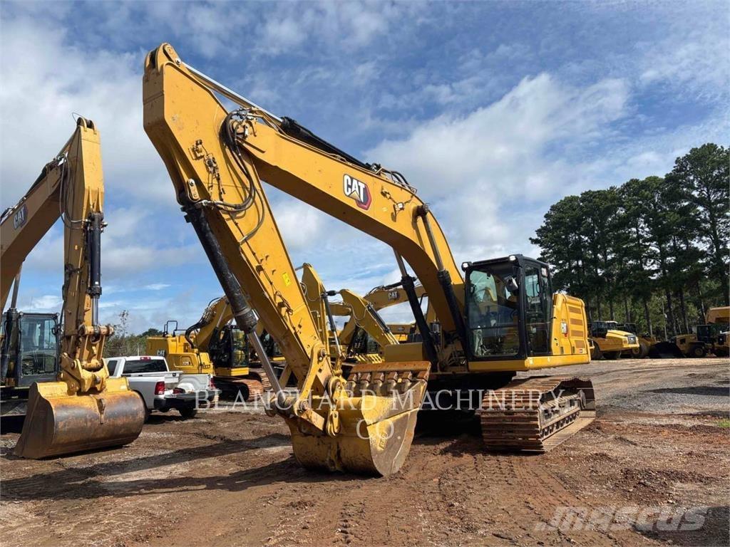 CAT 330 حفارات زحافة