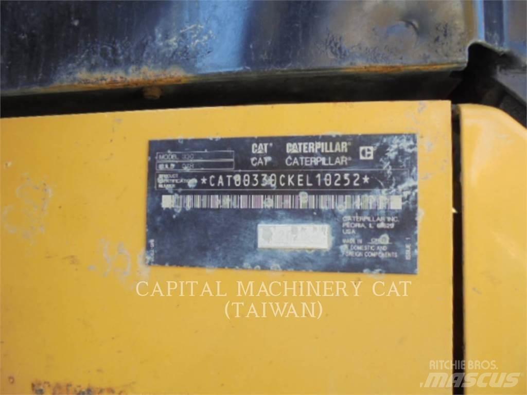 CAT 330-07 حفارات زحافة
