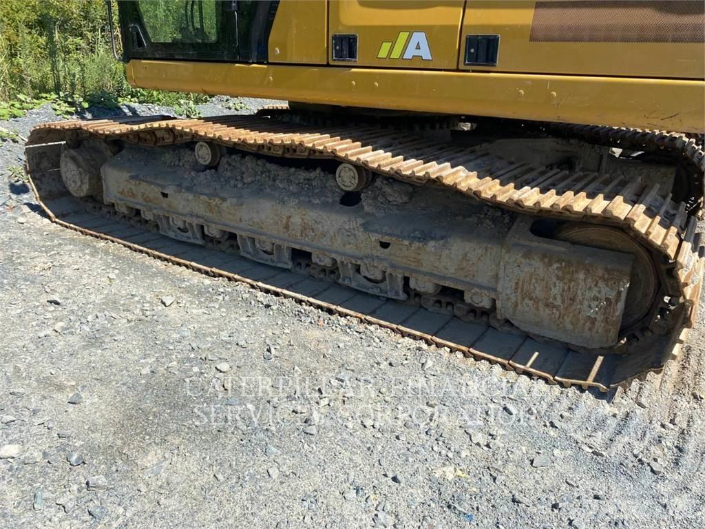 CAT 330-07 حفارات زحافة
