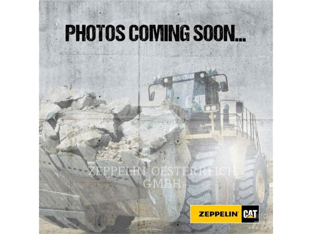 CAT 330-07 حفارات زحافة