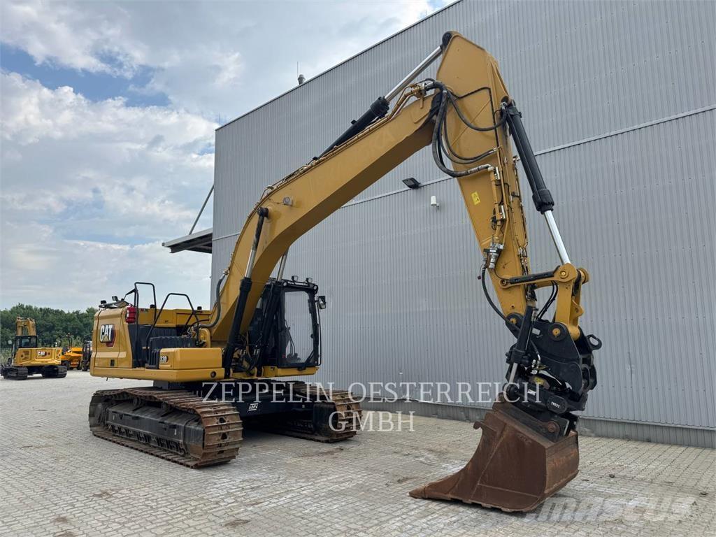 CAT 330-07 حفارات زحافة