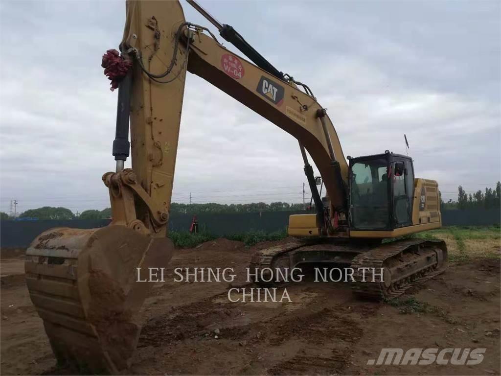 CAT 330-07 حفارات زحافة