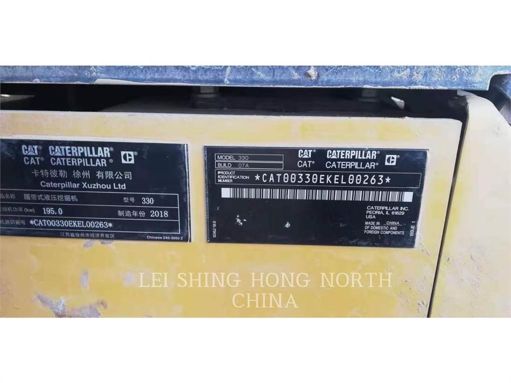 CAT 330-07 حفارات زحافة