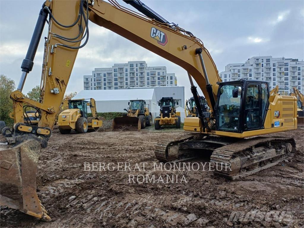 CAT 330-07GC حفارات زحافة