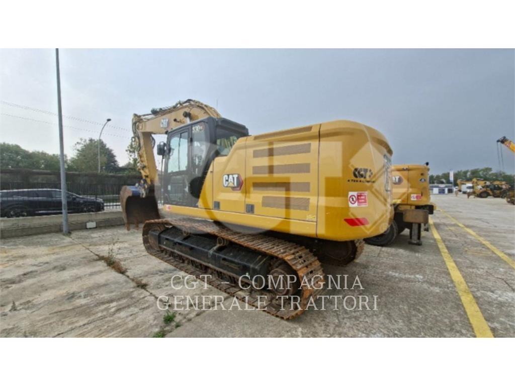 CAT 330 GC حفارات زحافة