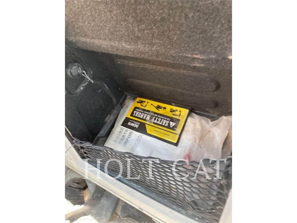 CAT 330 LRF حفارات زحافة