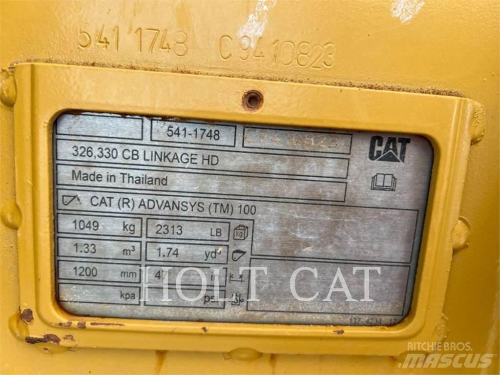 CAT 330 TC حفارات زحافة