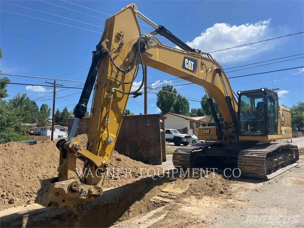CAT 330 TC حفارات زحافة