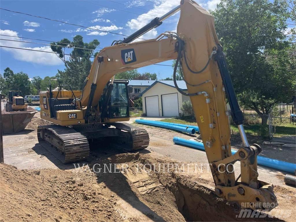 CAT 330 TC حفارات زحافة