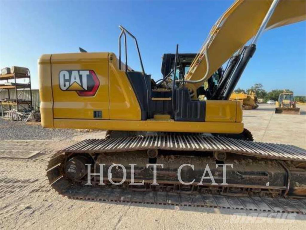 CAT 330 TC حفارات زحافة