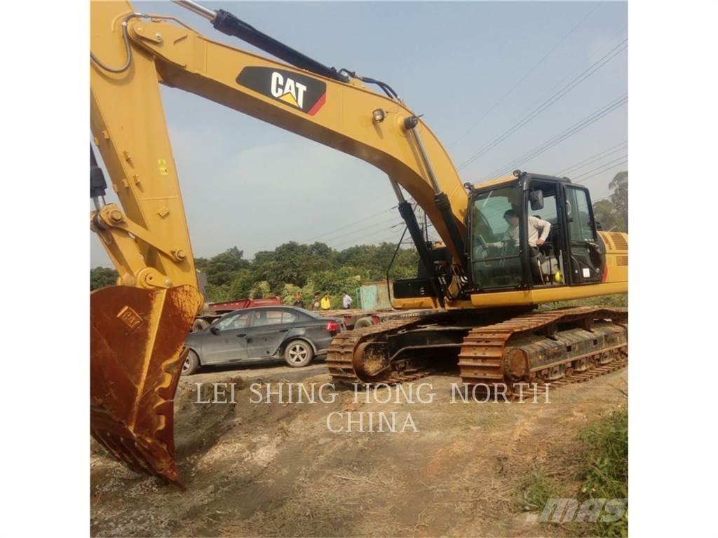 CAT 330D2L حفارات زحافة