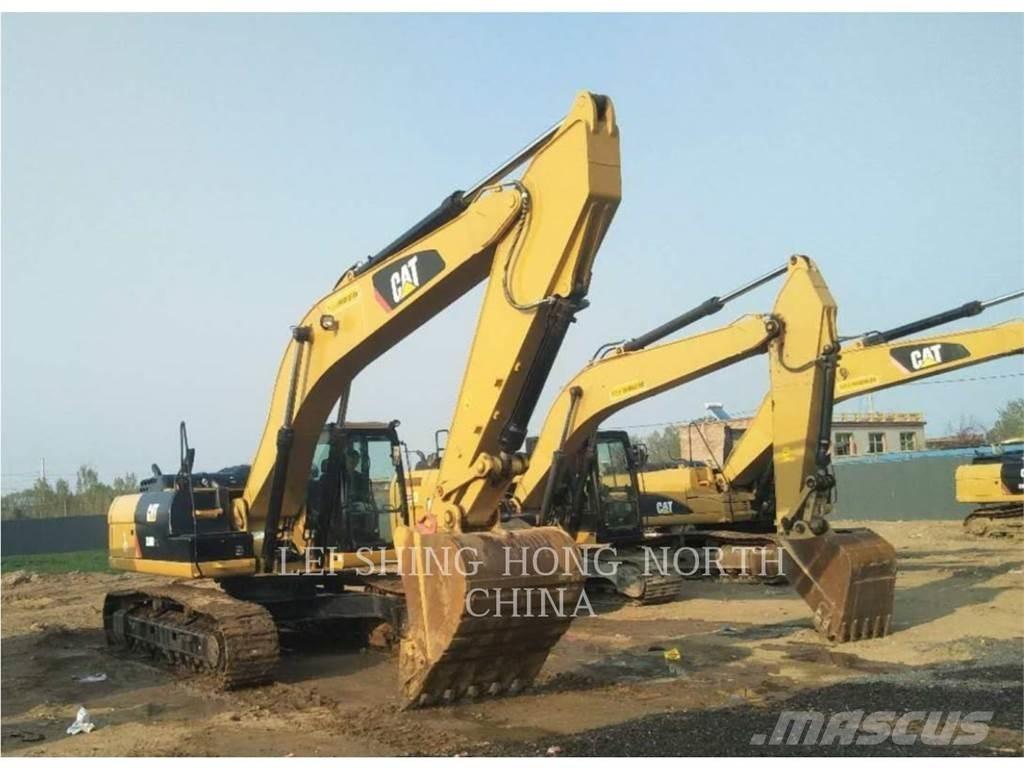 CAT 330D2L حفارات زحافة