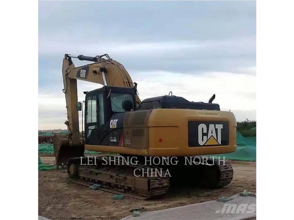 CAT 330D2L حفارات زحافة