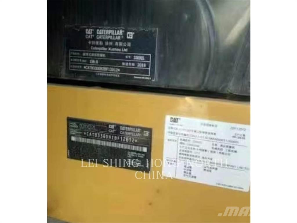 CAT 330D2L حفارات زحافة