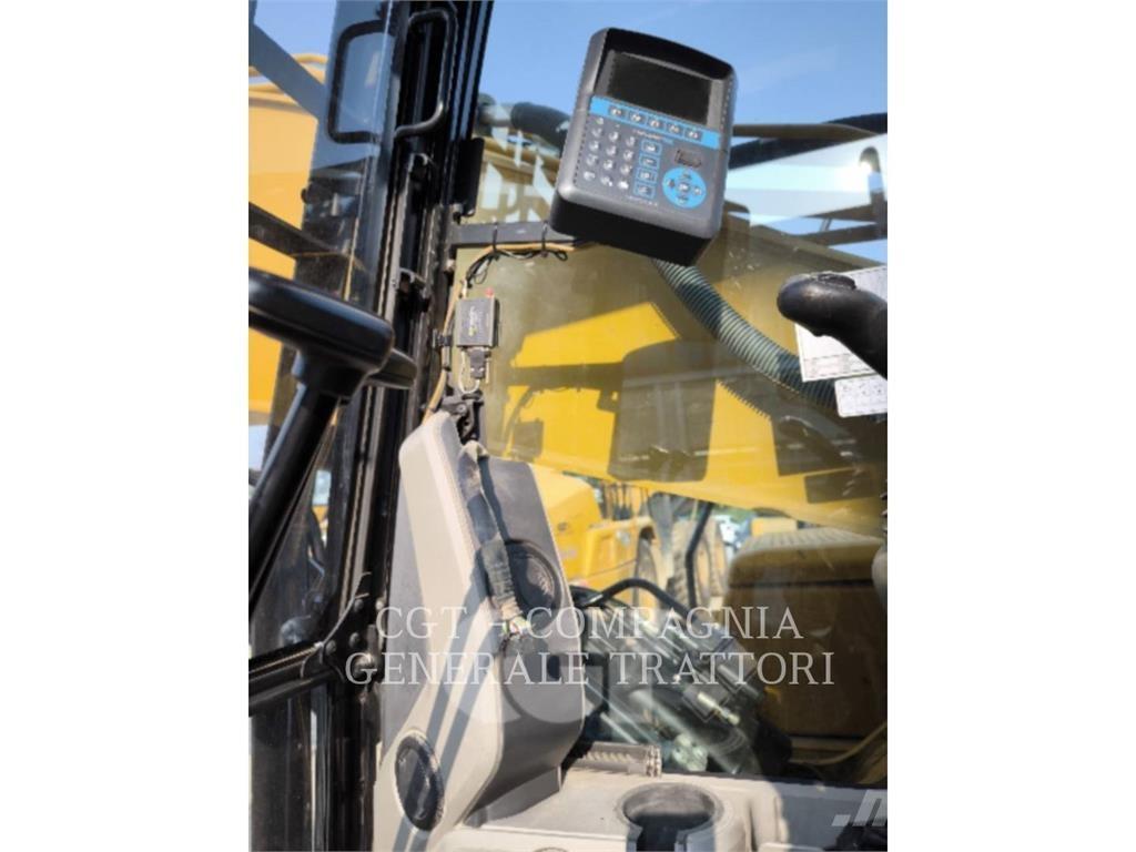 CAT 330F حفارات زحافة