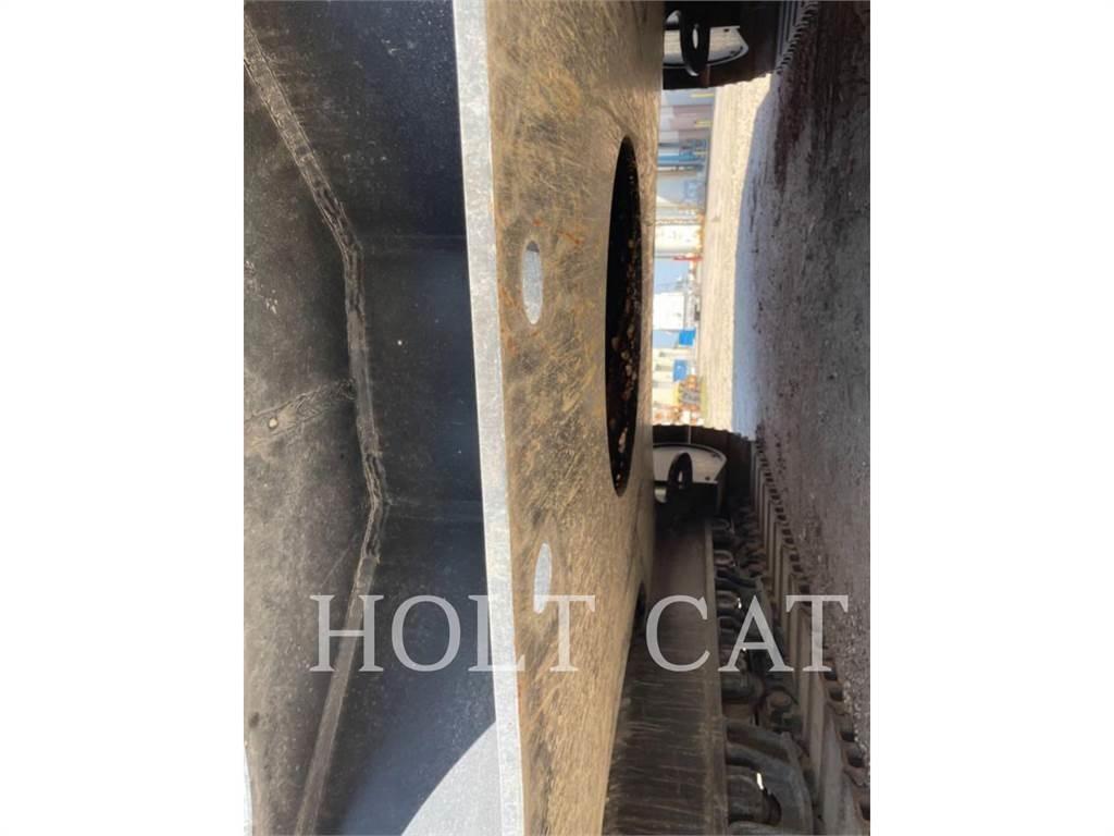 CAT 330GC حفارات زحافة