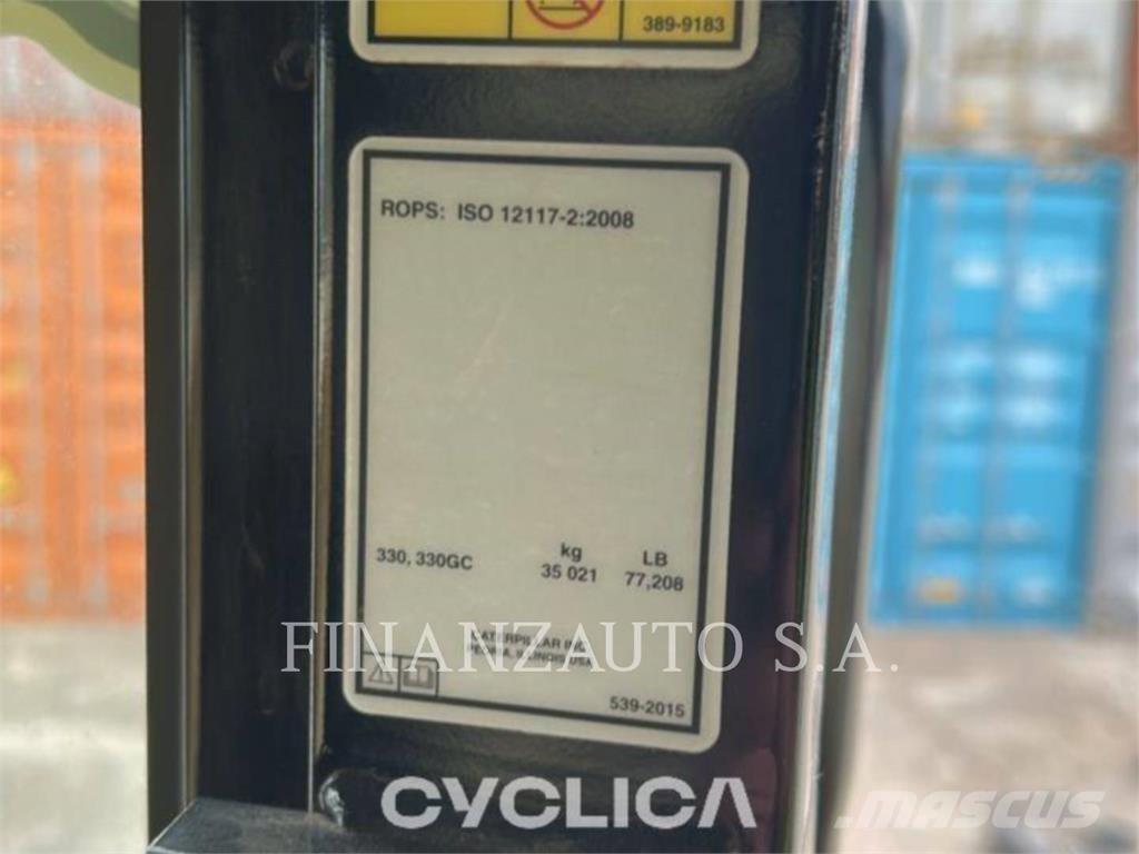 CAT 330GC حفارات زحافة
