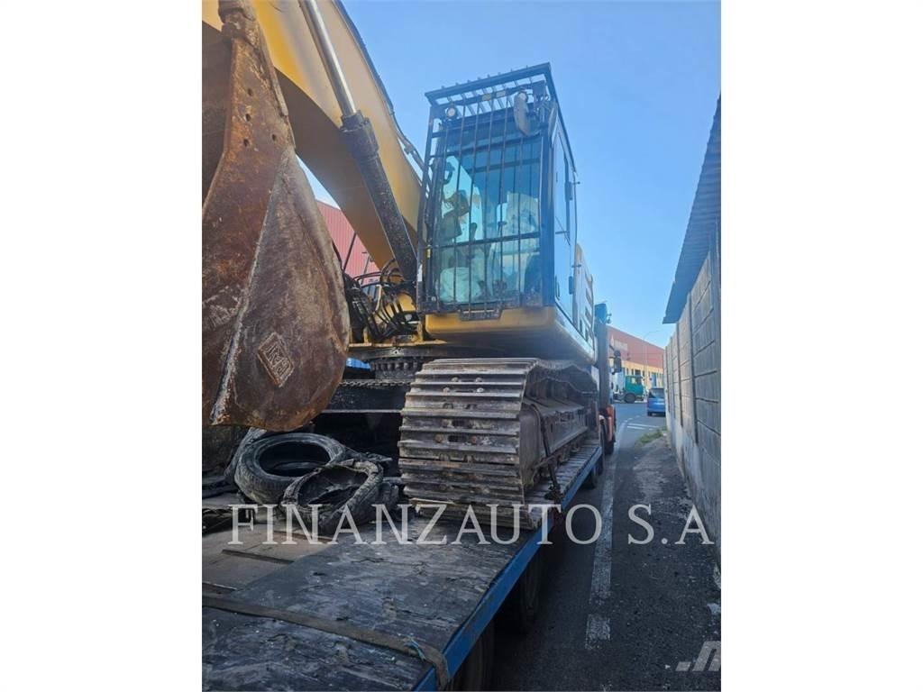 CAT 330GC حفارات زحافة