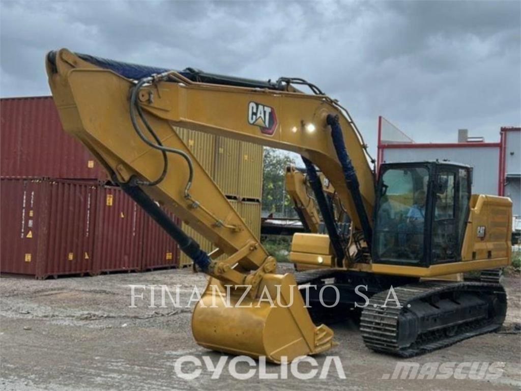 CAT 330GC حفارات زحافة