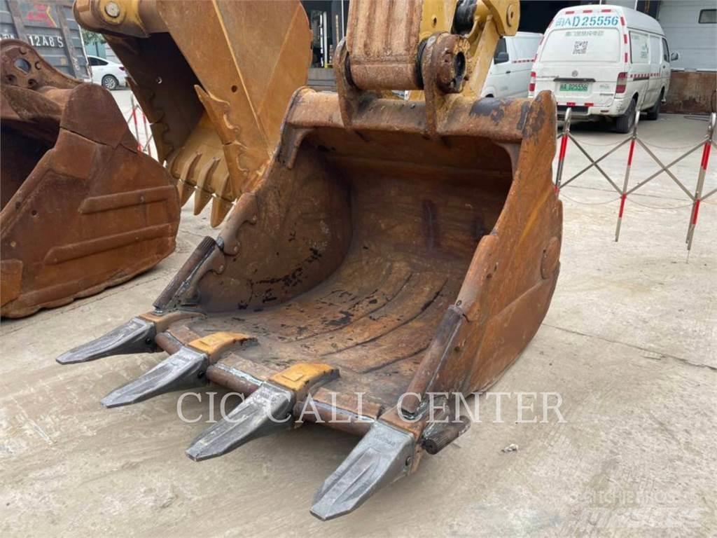 CAT 333-07 حفارات زحافة