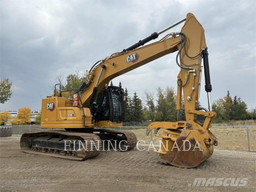 CAT 335-07 حفارات زحافة