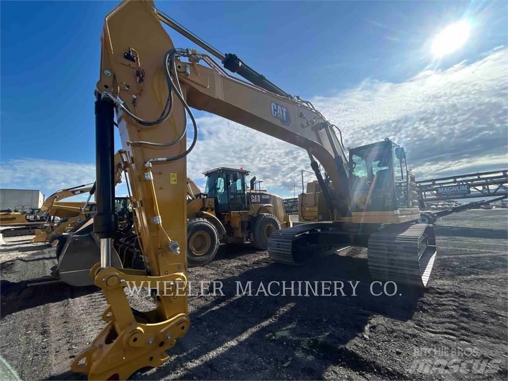 CAT 335 CF حفارات زحافة