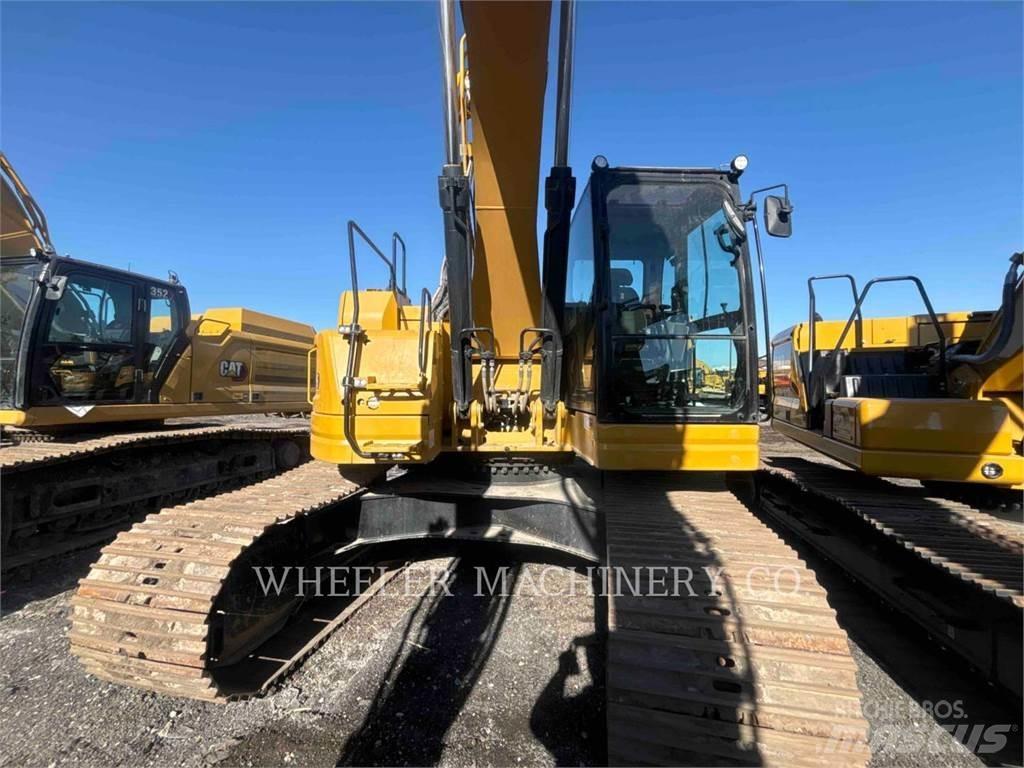 CAT 335 CF حفارات زحافة