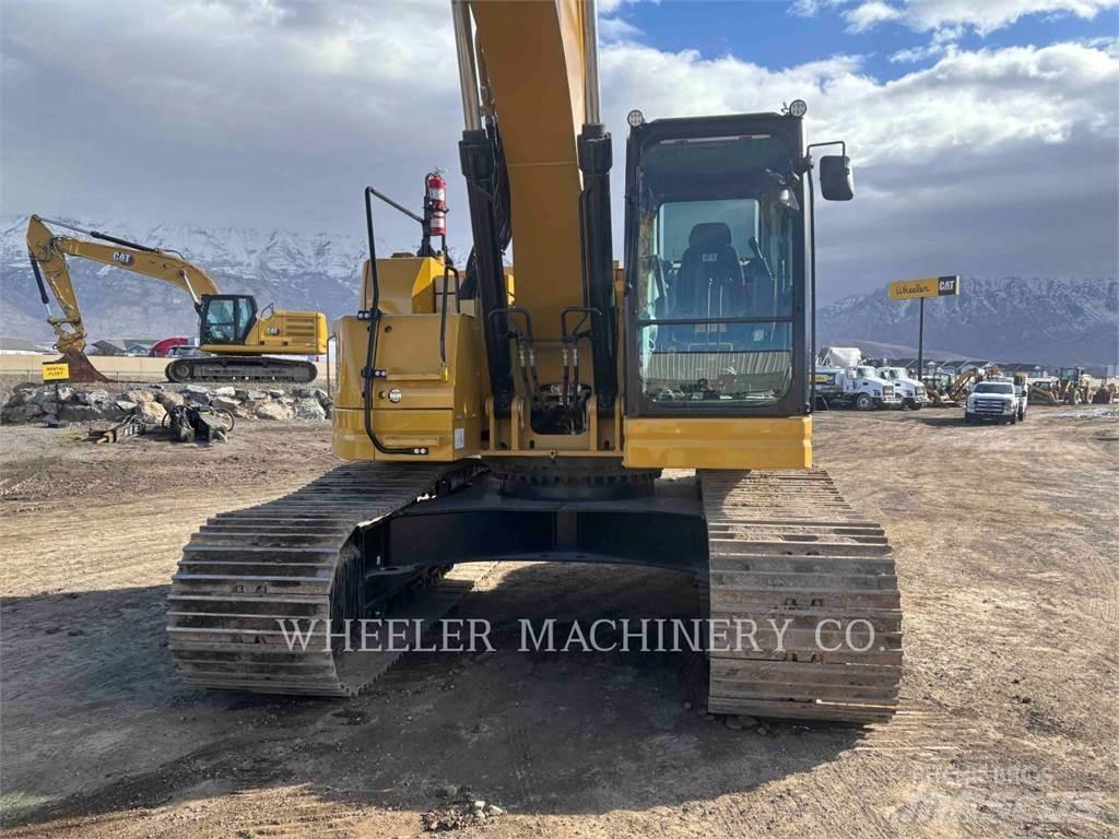 CAT 335 CF حفارات زحافة