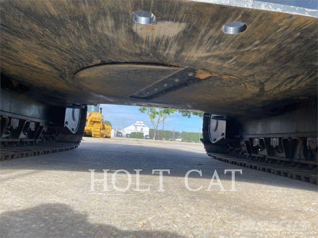 CAT 335 TC حفارات زحافة