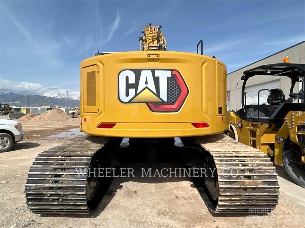 CAT 335 TH حفارات زحافة