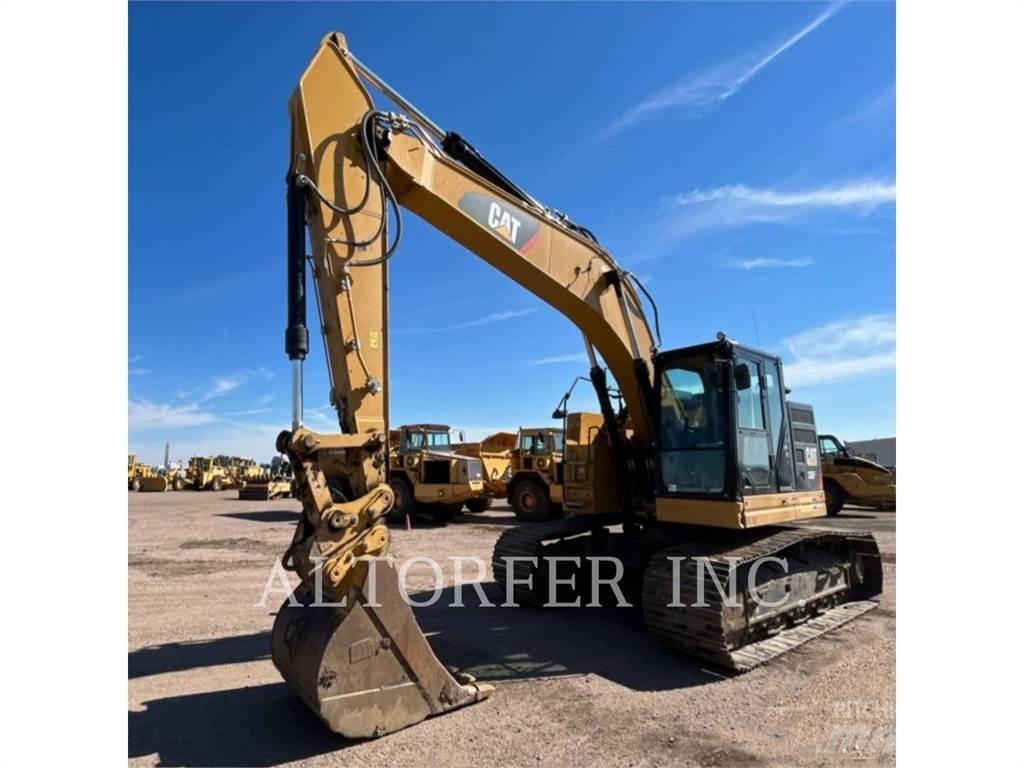 CAT 335F LCR حفارات زحافة