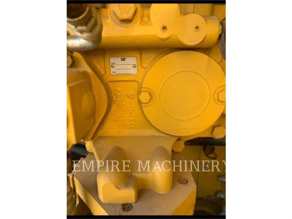 CAT 335FL CR حفارات زحافة