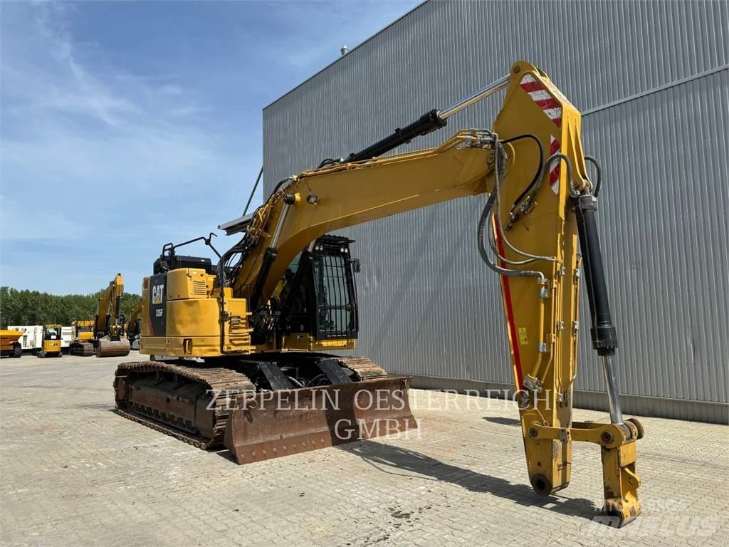 CAT 335FLCR حفارات زحافة