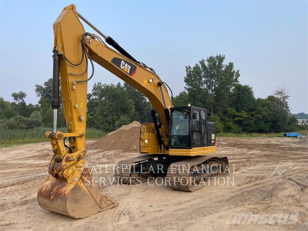 CAT 335FLCR حفارات زحافة
