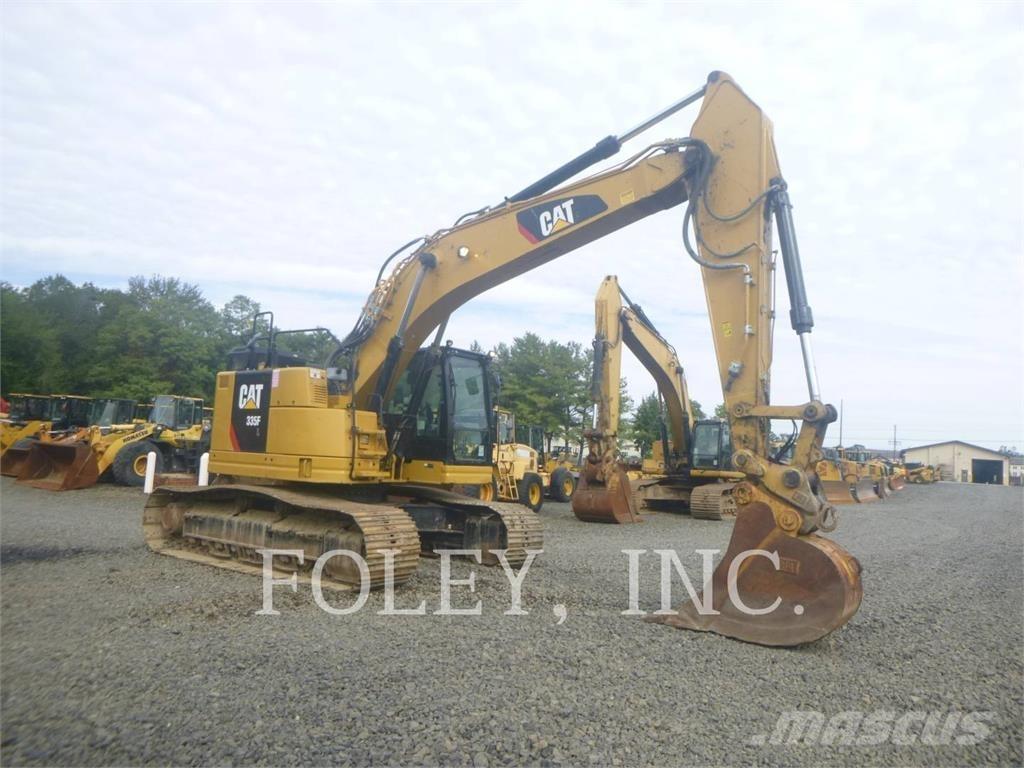 CAT 335FLCR حفارات زحافة