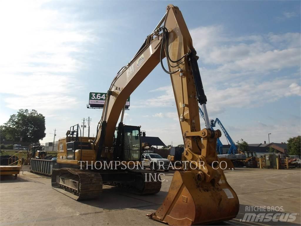 CAT 336 حفارات زحافة