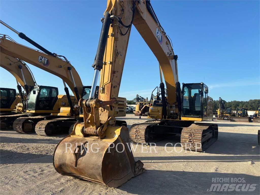 CAT 336 حفارات زحافة