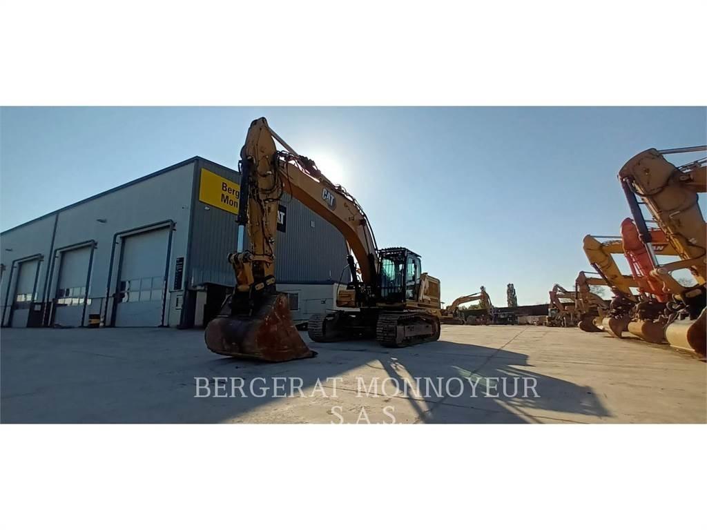 CAT 336 حفارات زحافة