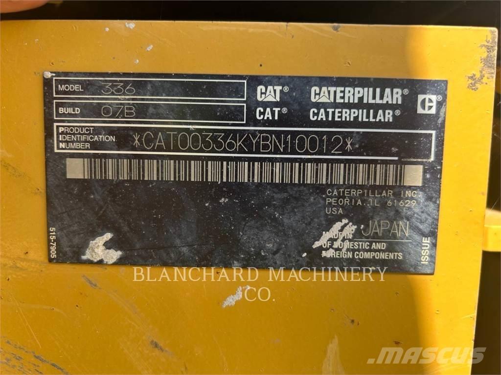 CAT 336 حفارات زحافة