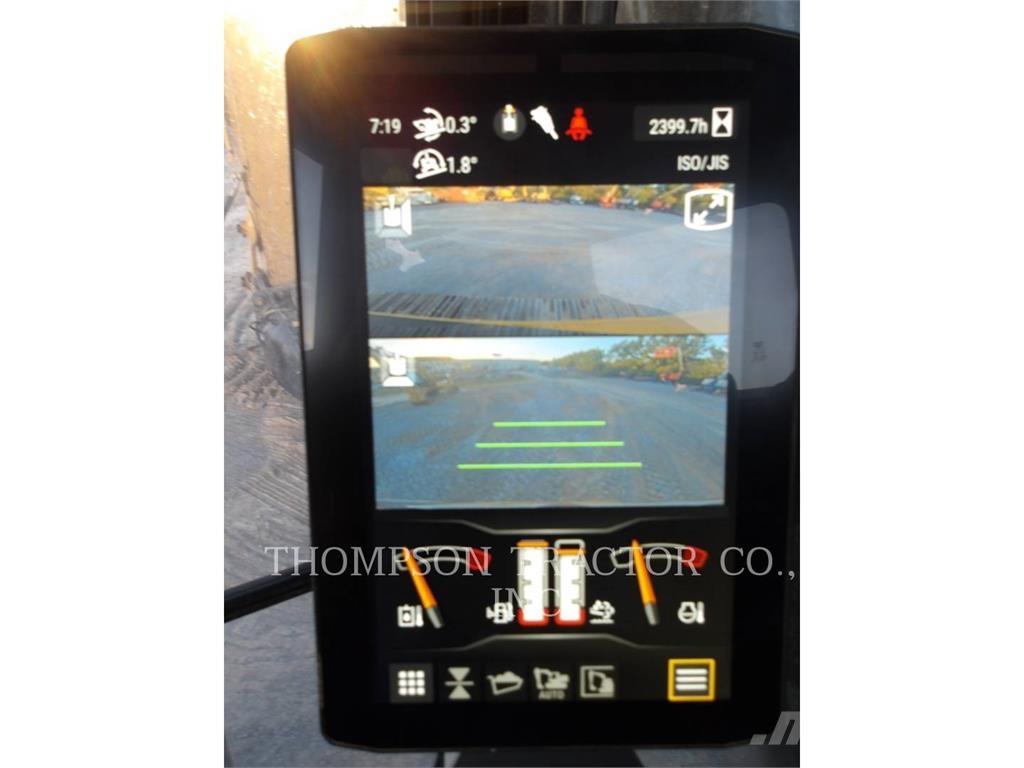 CAT 336 حفارات زحافة