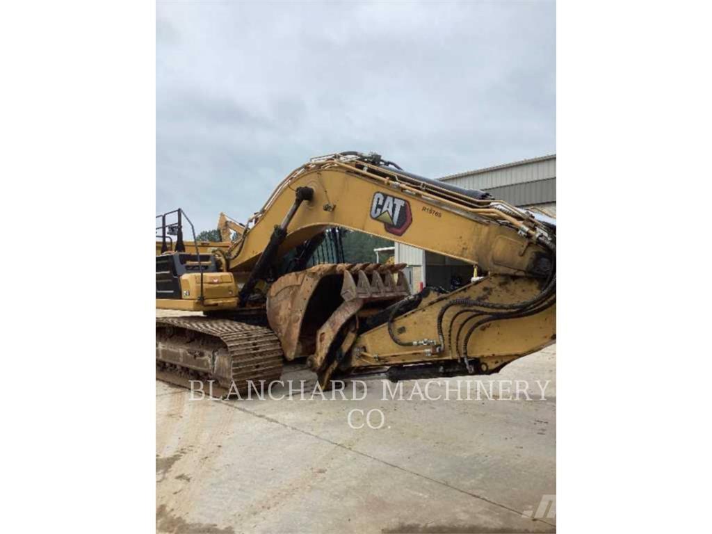 CAT 336 حفارات زحافة
