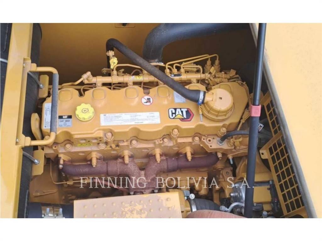 CAT 336-07 حفارات زحافة