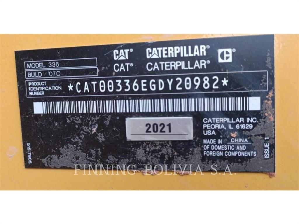 CAT 336-07 حفارات زحافة